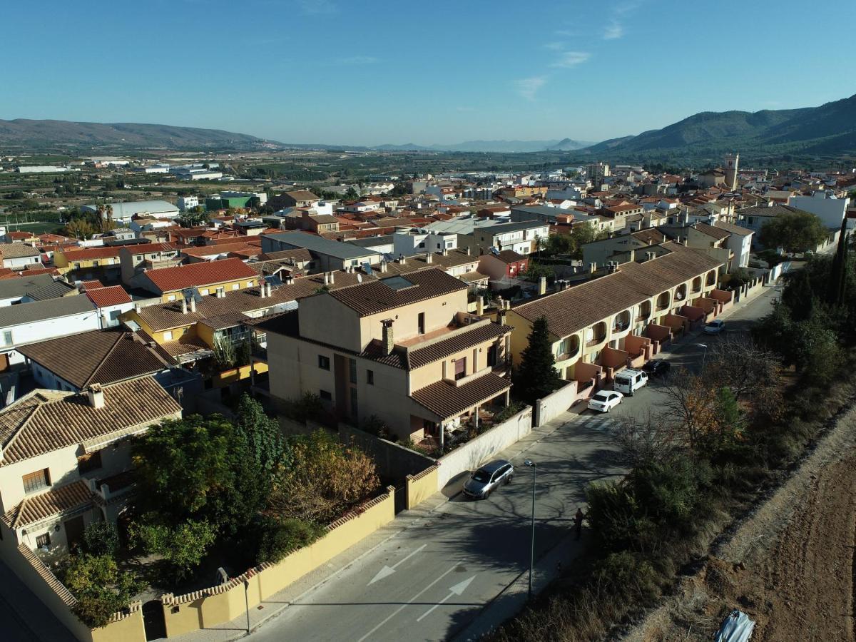 Casa Unifamiliar. Av. Guardia Civil, 54. 46691 VALLADA Esterno foto